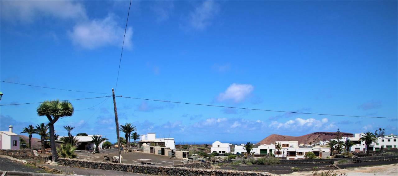 Casa Caldera Guiguan Villa Tinajo Eksteriør bilde